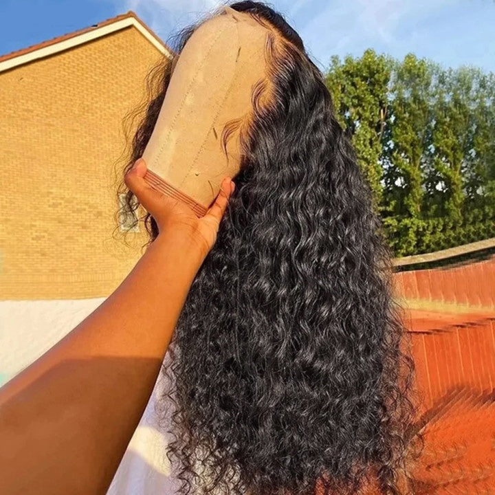 13X4 Frontal Lace Wig Ecuadorian Wave 250 % Density